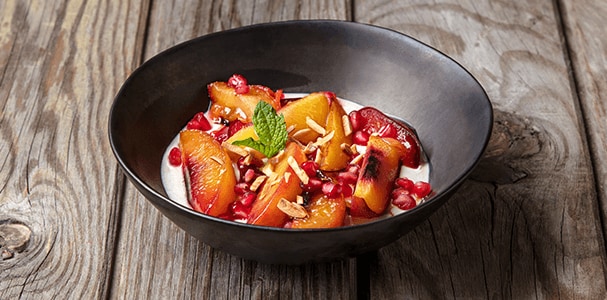 Panna Cotta com Fruta Assada