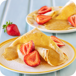 Crepe de Verão com Doce de Amêndoa e Morangos