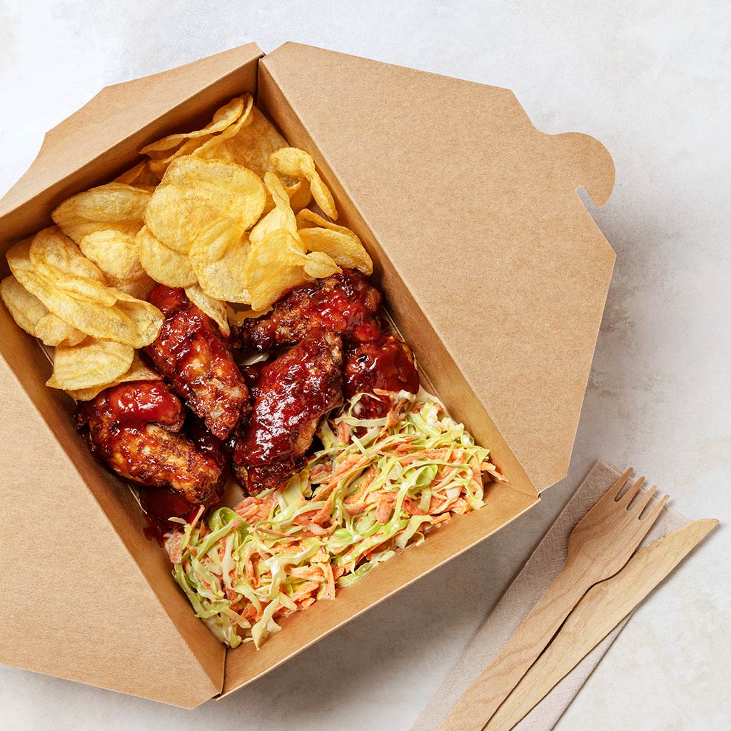 Asas de Frango com Molho BBQ