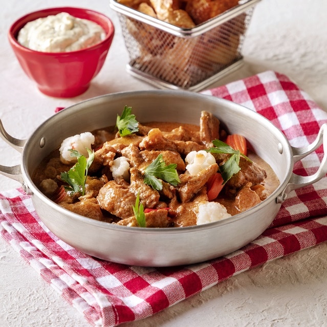 Pica-Pau com cascas de batata e Hellmann´s Tártaro