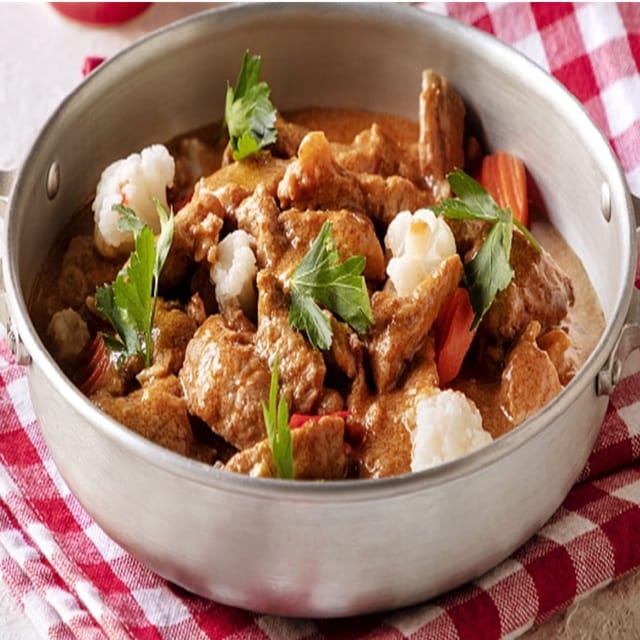 Pica-Pau com cascas de batata e Hellmann´s Tártaro