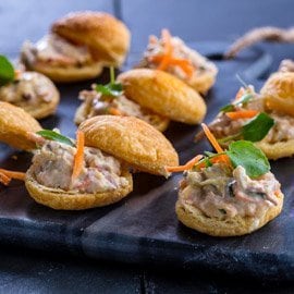 Almofadas com Alheira e Legumes