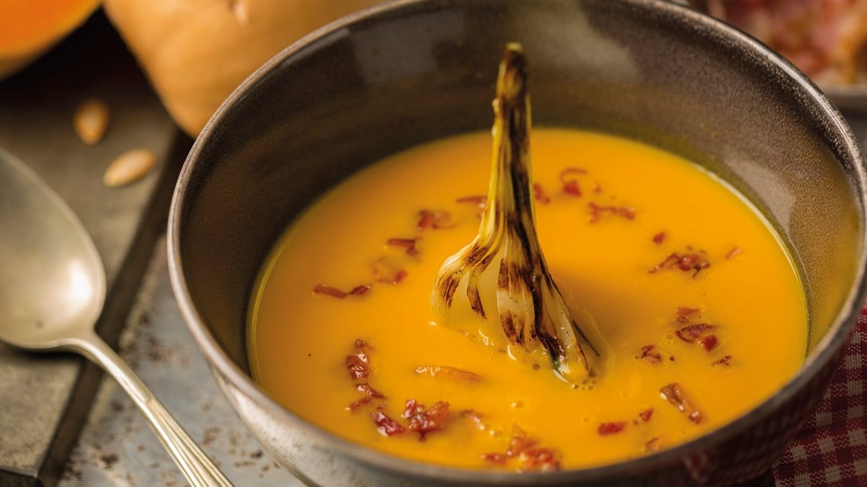 Creme de Abóbora com Cebola Caramelizada e Pancetta