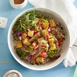 Salada tropical de coentros e lima