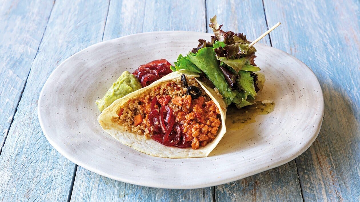 Tacos de Quinoa e "Não Carne" Picada com Guacamole e Pickles de cebola roxa – - Receita