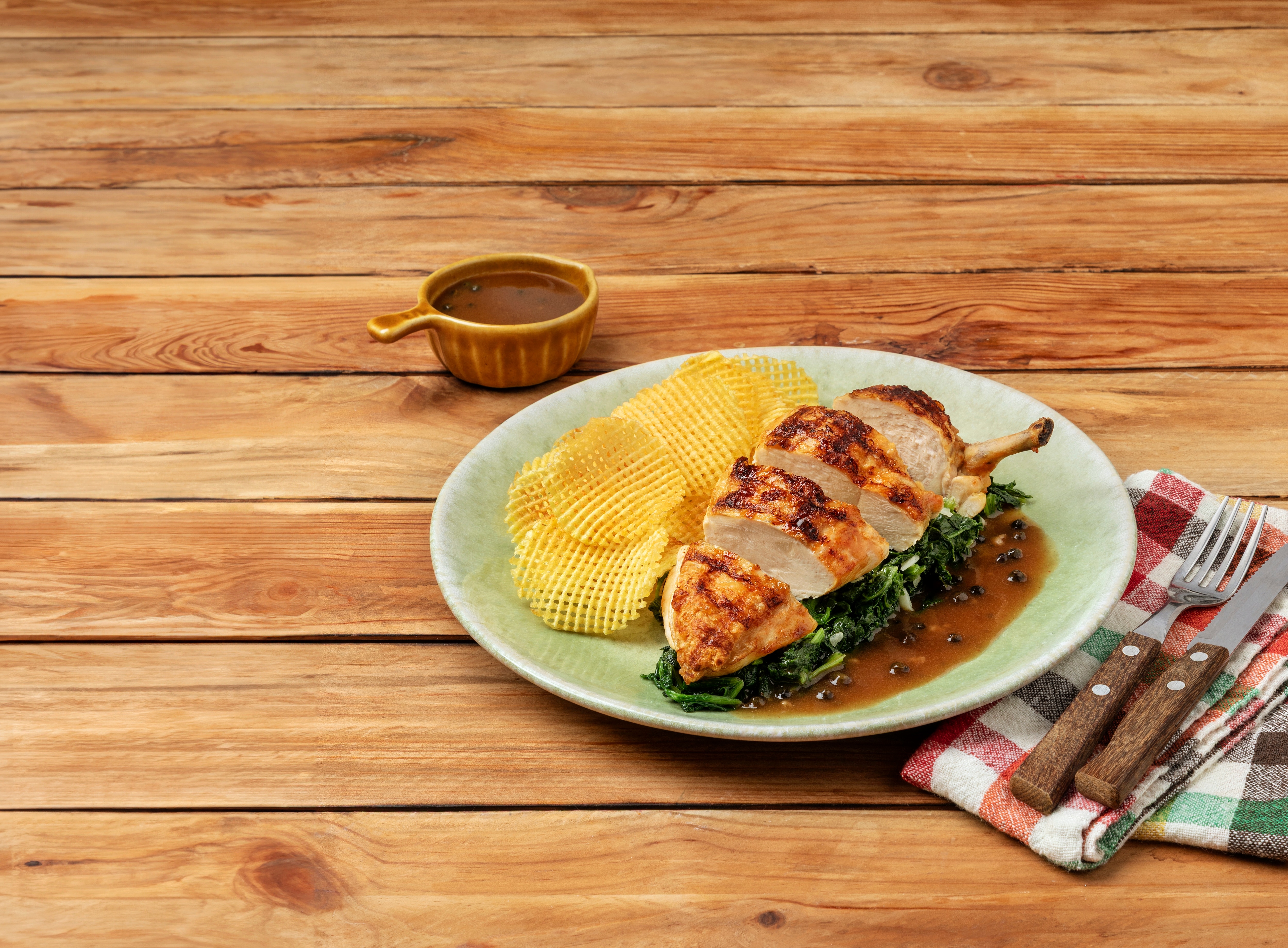 Supremo de frango grelhado com molho de pimenta verde – - Receita