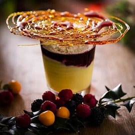 Leite Creme com Frutos Silvestres e Crosta de Caramelo