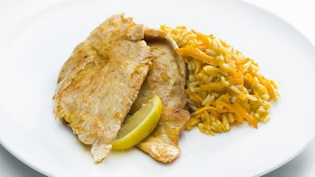 Escalopes de Perú com Arroz de Cenoura