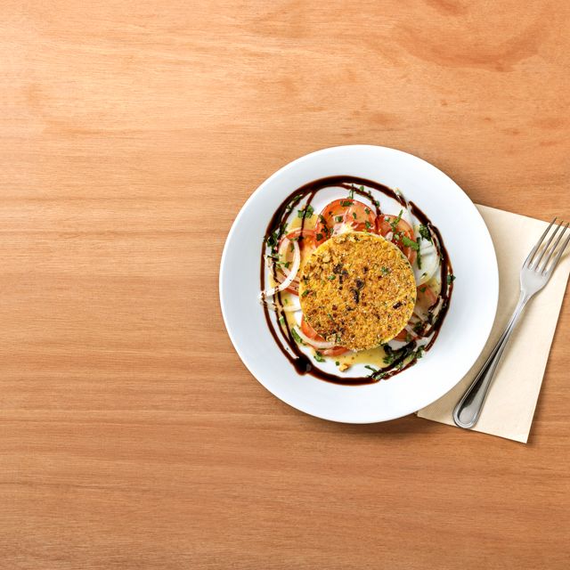 "Hamburgrão" com Tomate e Creme Balsâmico