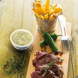 Bife de Alcatra com Batata SteakHouse e Molho Tártaro