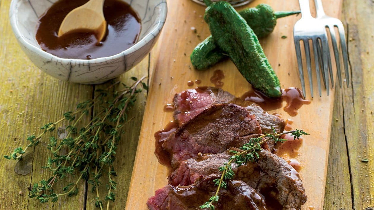 Bife de Alcatra com Molho Madeira