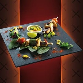 Espetada de Frango e Legumes com Molho de Manga