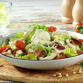 Salada de Frango com Bacon