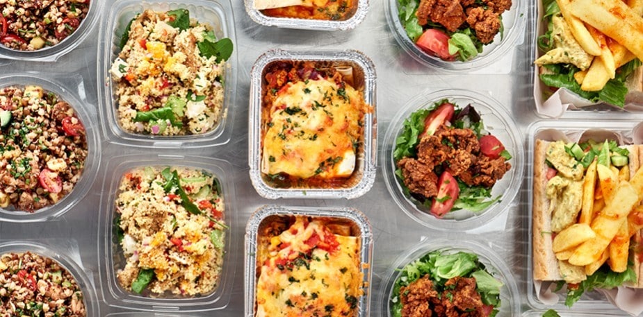Before you join the world of food delivery, here are 5 food safety tips that you need to know first.
