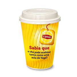 Sabia que o chá pode acalmar tanto como uma aula de Yoga?