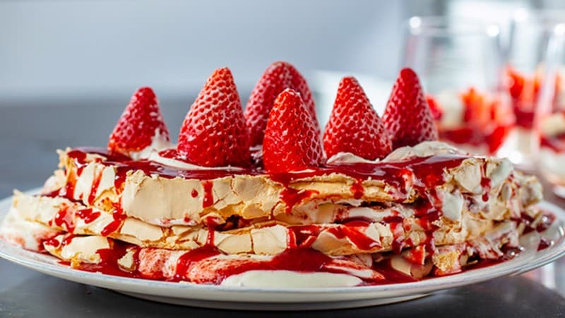 Pavlova com Morangos